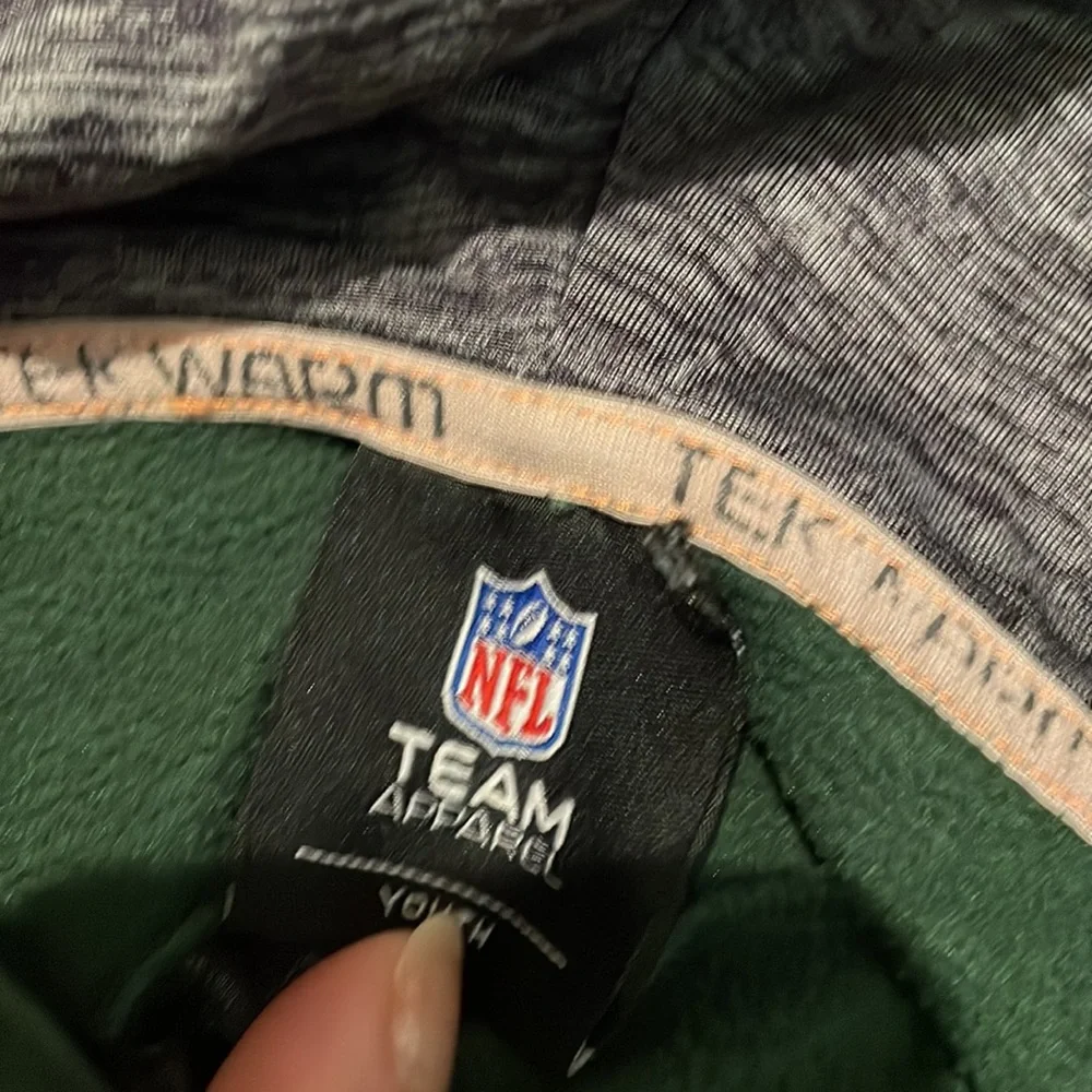 Green Bay Packers Youth Medium Hoodie - Picture 9 of 10